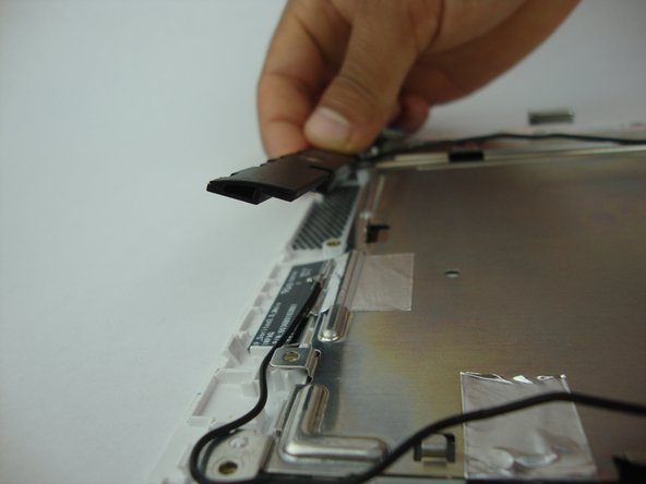 HP Pavilion x2 10-n113dx Speaker Replacement: crwdns2935265:08crwdnd2935265:02crwdnd2935265:03crwdne2935265:0