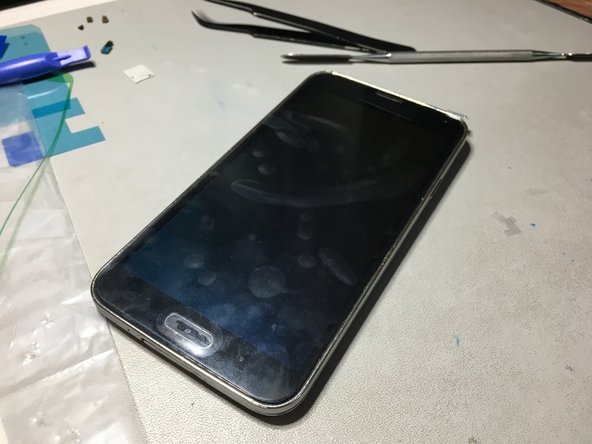 Samsung Galaxy S5 Fingerprint Reader Replacement, Fitting the display: step 24, image 3 of 3