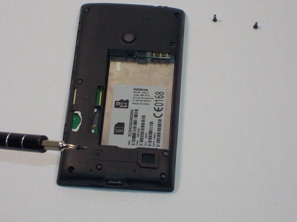 Nokia Lumia 520 Power/Volume Switch Replacement, Power/Volume Switch: crwdns2935265:04crwdnd2935265:02crwdnd2935265:03crwdne2935265:0