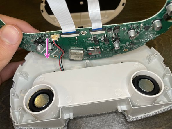 Hatch Restore Teardown, Motherboard Audio Cable: 13 단계, 이미지 2개 중 2개