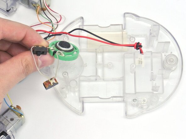 Disassembling the Blue-Bot, Removing the Switches and Speaker: crwdns2935265:011crwdnd2935265:02crwdnd2935265:02crwdne2935265:0