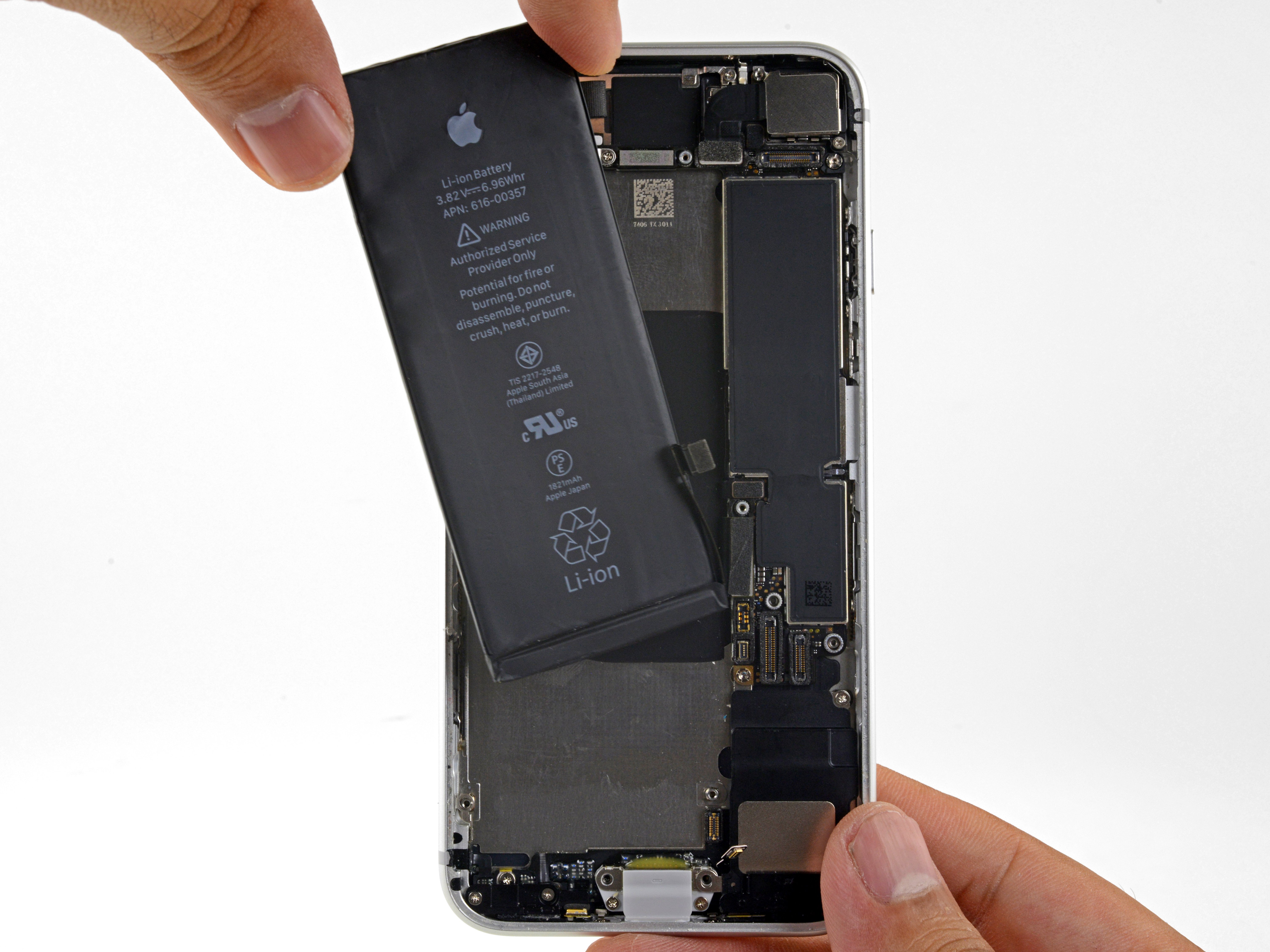 iPhone 8のバッテリー交換 - iFixit 修理ガイド