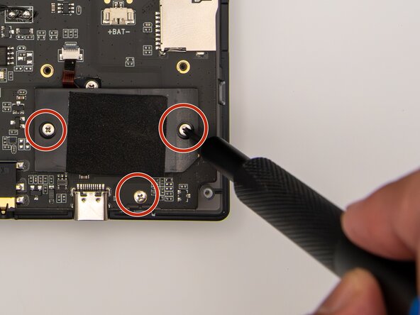 Anbernic RG 40XXV Screen Replacement, Motherboard: crwdns2935265:04crwdnd2935265:03crwdnd2935265:03crwdne2935265:0