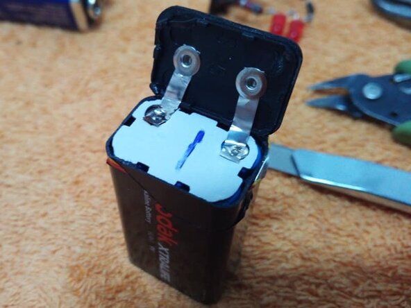 9V batterijtester met 2 rode LED's - zelfgemaakt ontwerp.: stap 2, afbeelding 2 van 3