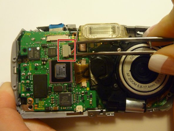 Olympus D590 Lens Replacement: crwdns2935265:014crwdnd2935265:02crwdnd2935265:02crwdne2935265:0