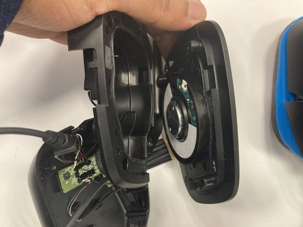 Logitech G432 Speaker Replacement: crwdns2935265:04crwdnd2935265:02crwdnd2935265:02crwdne2935265:0