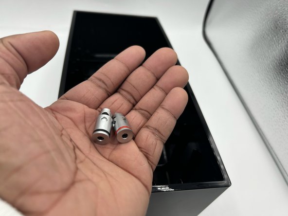 MartinLogan Motion 4i Binding Post Replacement, Binding Post: crwdns2935265:07crwdnd2935265:03crwdnd2935265:03crwdne2935265:0