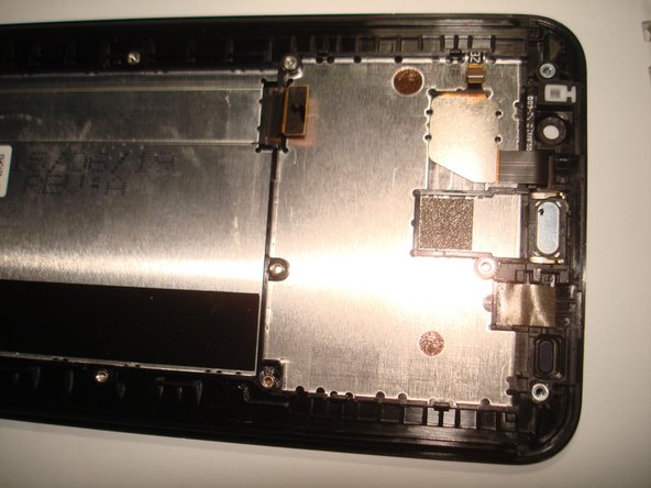 Asus Zenfone 2 Teardown, Removing the motherboard: stap 0, afbeelding 3 van 3
