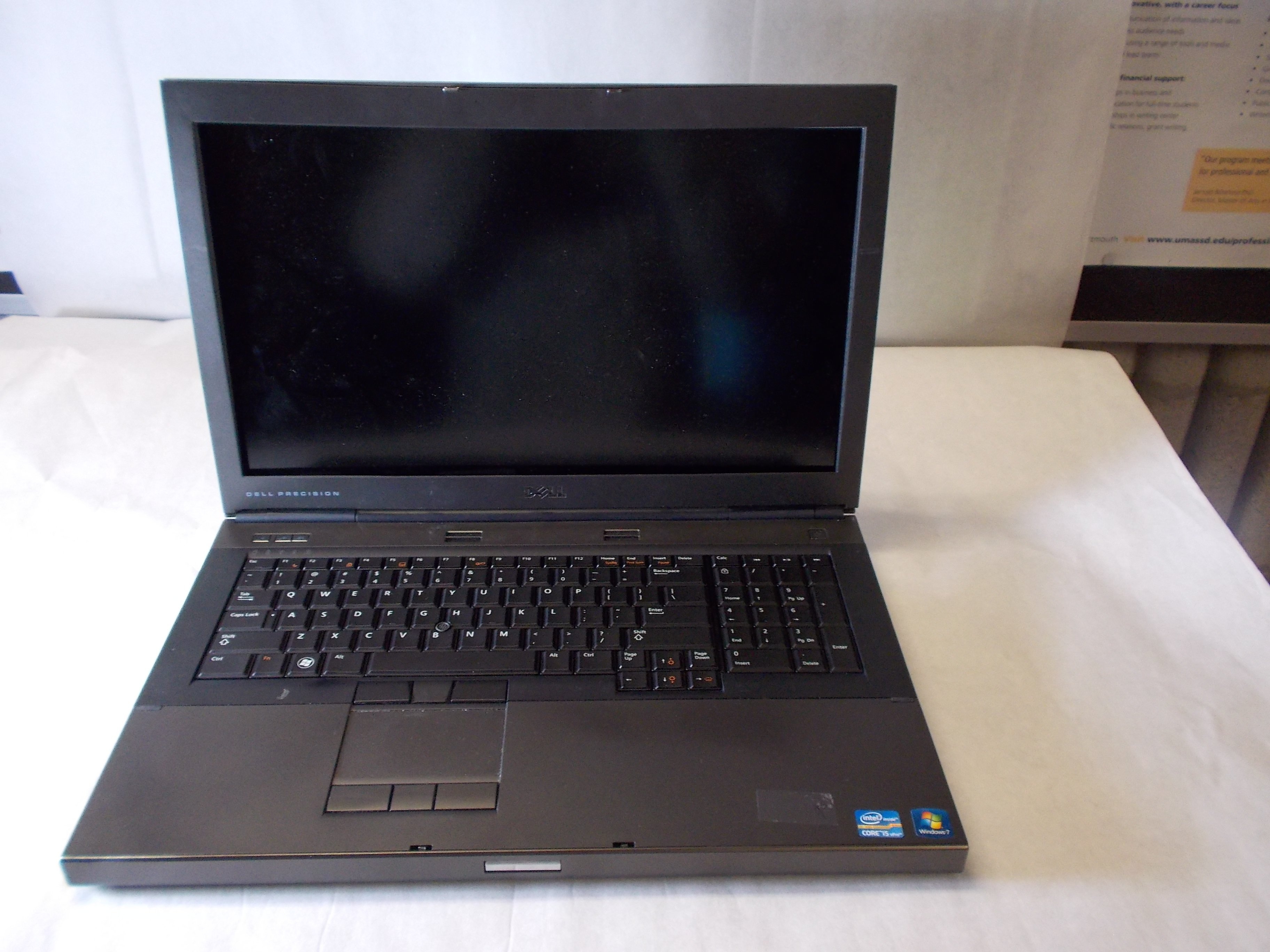 Dell Precision M6600 LCD Replacement - iFixit Repair Guide