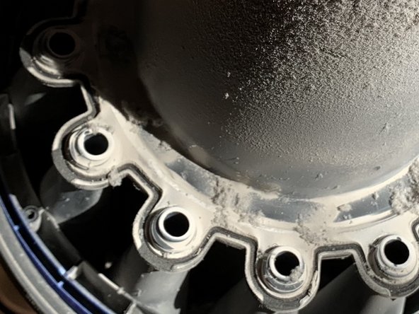 Dyson DC 37 Allergy Gasket Replacement, Removing the Dust Filter Cradle: crwdns2935265:05crwdnd2935265:02crwdnd2935265:03crwdne2935265:0