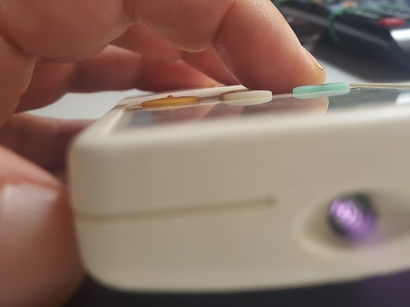 Infrared Remote Control Cleaning, Assembly and testing: crwdns2935265:05crwdnd2935265:03crwdnd2935265:03crwdne2935265:0