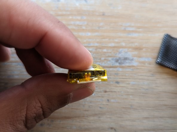 Pebble Time Steel Battery Replacement, Battery Flex Cable: 16 단계, 이미지 2개 중 2개