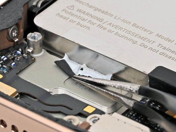 iPhone 16 Pro Battery Replacement