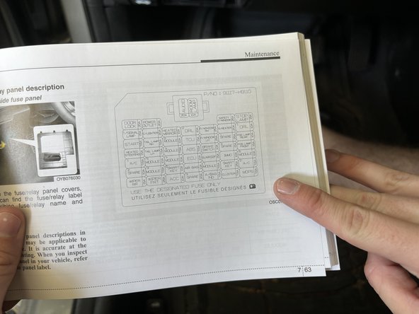 2021 Kia Rio Driver Side Fuse Replacement: crwdns2935265:04crwdnd2935265:02crwdnd2935265:03crwdne2935265:0