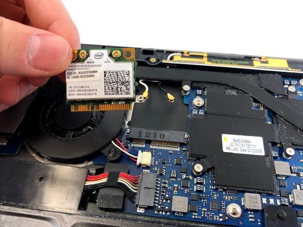 Samsung NP900X4B Wifi Card Replacement: crwdns2935265:00crwdnd2935265:01crwdnd2935265:02crwdne2935265:0
