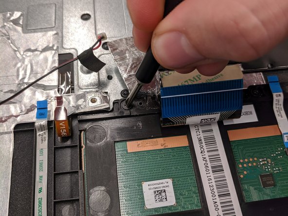 Asus ROG Strix GL702VS Trackpad Replacement: crwdns2935265:08crwdnd2935265:02crwdnd2935265:03crwdne2935265:0