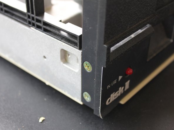 Apple Disk II Floppy Disk Subsystem Teardown and Optical Drive Conversion, Remove screws: step 15, image 2 of 3