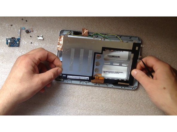 Acer Iconia B1-711 LCD Display Replacement