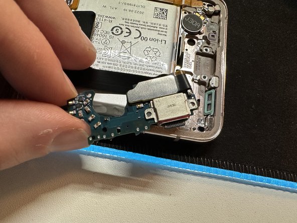 Samsung Galaxy Z Flip 4 Display Replacement, Remove Charging Sub-Board: step 7, image 2 of 3