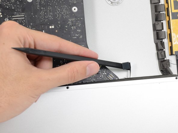 iMac Intel 21.5" EMC 2544 Logic Board Replacement: crwdns2935265:058crwdnd2935265:03crwdnd2935265:03crwdne2935265:0