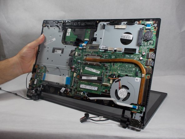 Toshiba Satellite S55t-C5225 Screen Assembly Replacement: crwdns2935265:016crwdnd2935265:02crwdnd2935265:03crwdne2935265:0