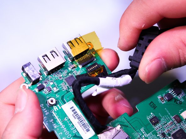 Motorola Lapdock 100 Phone Adapter Cable Replacement, Phone Adapter Cable: crwdns2935265:010crwdnd2935265:02crwdnd2935265:03crwdne2935265:0