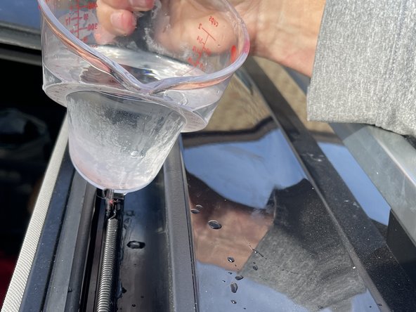 How to Clear the Sunroof Drains on a 2019 Volkswagen Atlas: step 4, image 1 of 1