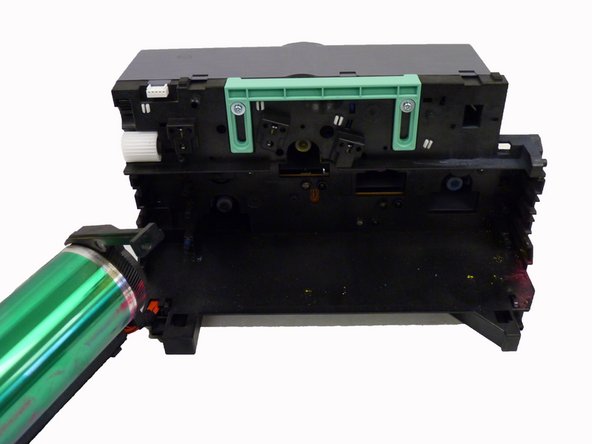 Samsung CLP-300 Black Toner Transfer Unit Replacement: crwdns2935265:08crwdnd2935265:02crwdnd2935265:03crwdne2935265:0