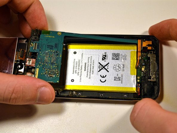 iPod Touch 4th Generation 30 Pin Dock Connector Replacement: crwdns2935265:014crwdnd2935265:03crwdnd2935265:03crwdne2935265:0