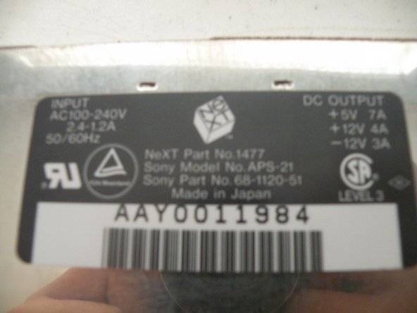 NeXTstation Teardown: passo 11, immagine 3 di 3