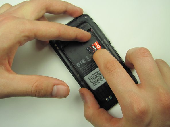 HTC Incredible 2 SIM Card Replacement, SIM Card: crwdns2935265:05crwdnd2935265:02crwdnd2935265:02crwdne2935265:0