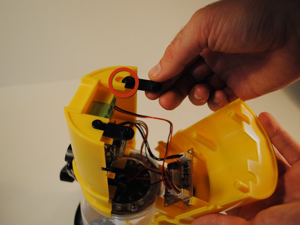 SolaDyne LED Lantern Main Power Board Replacement: crwdns2935265:04crwdnd2935265:02crwdnd2935265:03crwdne2935265:0