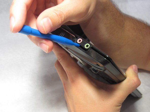 ASUS Eee PC 900HD Clicker Replacement: crwdns2935265:010crwdnd2935265:03crwdnd2935265:03crwdne2935265:0