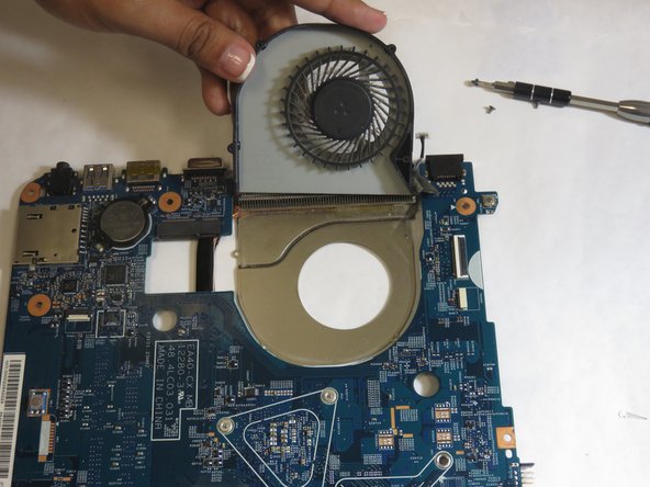 Acer Aspire E1-470P-6659 Cooling Fan Replacement: crwdns2935265:014crwdnd2935265:02crwdnd2935265:03crwdne2935265:0