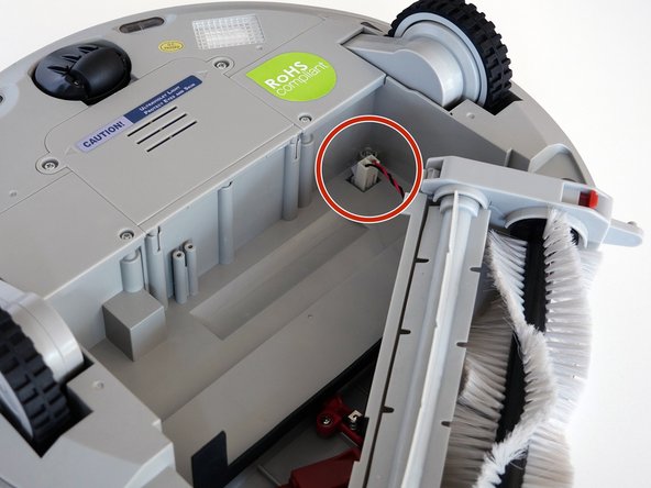 bObi Pet Main Brush Motor  Replacement, Remove the Brush Compartment: 手順 3、 3の画像 3