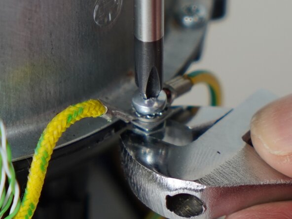 Kaffelogic Nano 7/LINK (A/B/C-N Serial) Roast Chamber Replacement, Disconnect the roast chamber earth: step 8, image 2 of 3