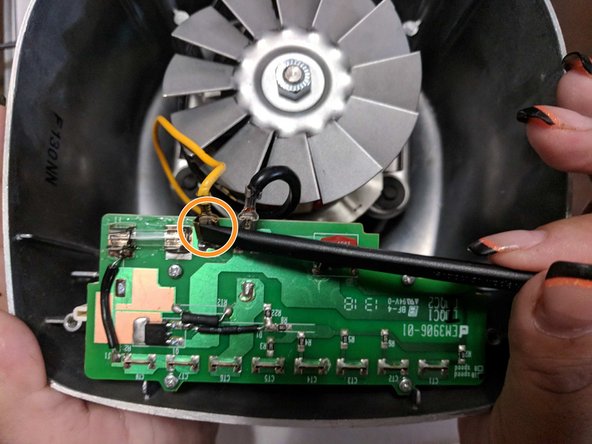 Oster BLSTSS-PZO Gear Shaft Replacement: crwdns2935265:04crwdnd2935265:02crwdnd2935265:02crwdne2935265:0