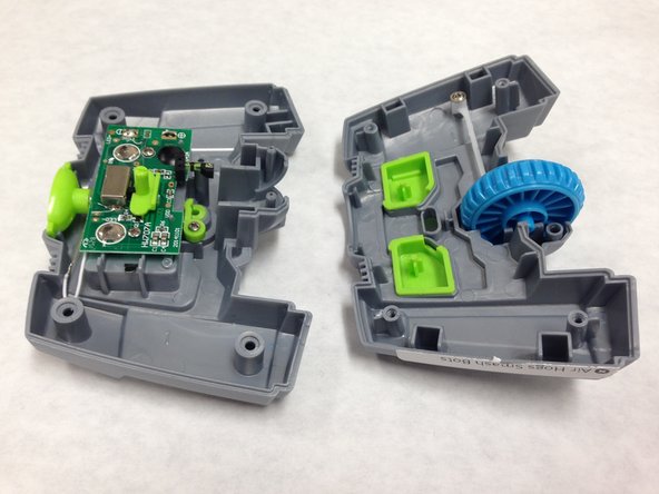 Air Hog Smash Bots Front Panel Replacement: crwdns2935265:05crwdnd2935265:02crwdnd2935265:02crwdne2935265:0