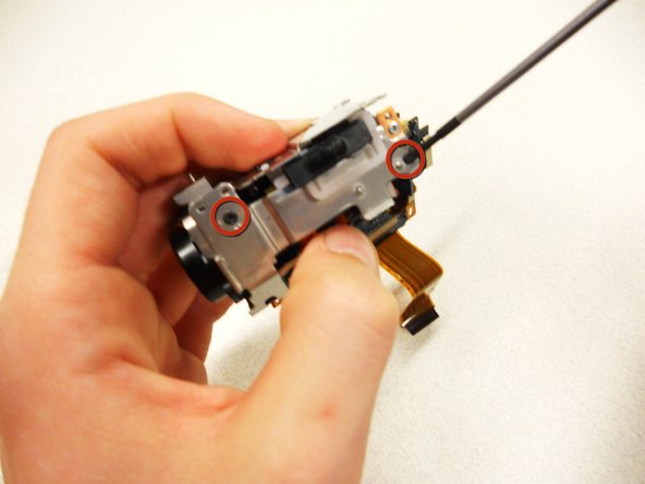 Sony Handycam DCR-DVD103 Lens Replacement: crwdns2935265:015crwdnd2935265:02crwdnd2935265:02crwdne2935265:0