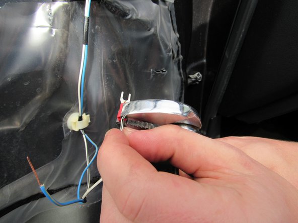 2009 Subaru Impreza WRX Front Speaker Replacement: crwdns2935265:017crwdnd2935265:02crwdnd2935265:02crwdne2935265:0