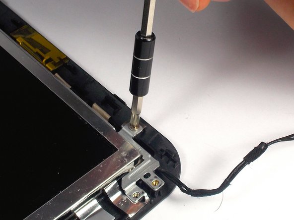 HP Mini 110-3735dx Screen Replacement: crwdns2935265:034crwdnd2935265:02crwdnd2935265:02crwdne2935265:0