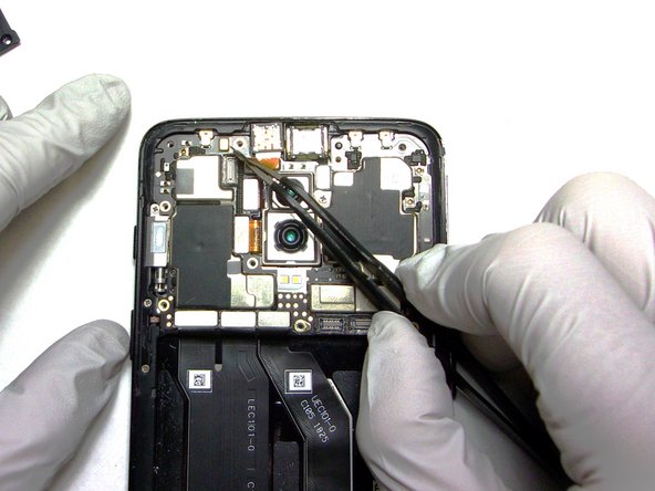 OnePlus 6 Front Facing Camera Replacement: crwdns2935265:04crwdnd2935265:02crwdnd2935265:02crwdne2935265:0