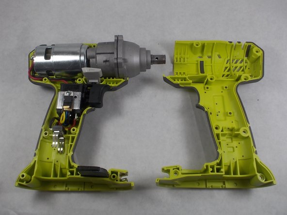 Ryobi P235 Direction of Rotation Selector Replacement: crwdns2935265:05crwdnd2935265:02crwdnd2935265:02crwdne2935265:0