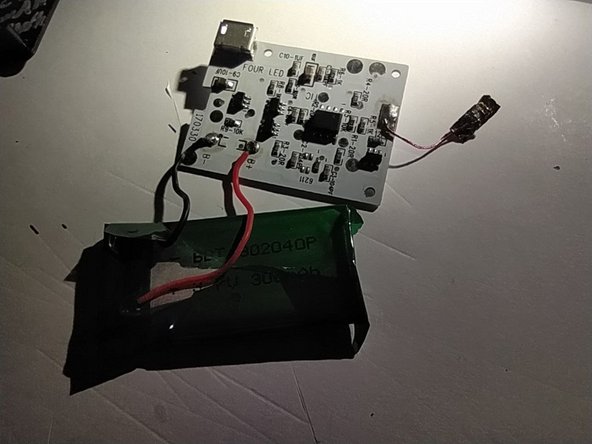 Moleskine Journey Travel Light Battery Replacement, Finishing touches: crwdns2935265:07crwdnd2935265:03crwdnd2935265:03crwdne2935265:0