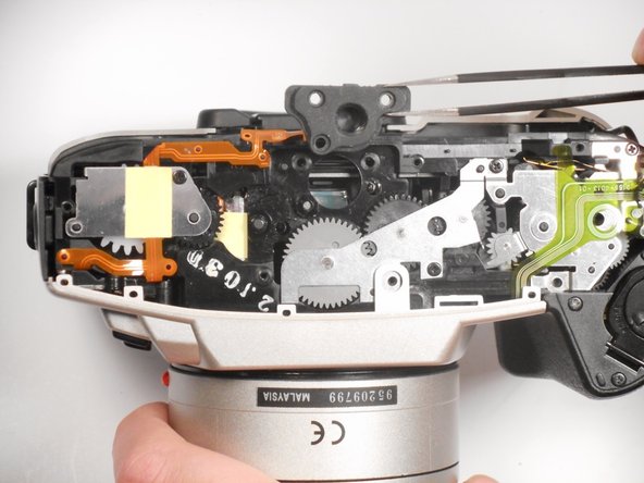 Minolta Maxxum QTSI Tripod Mount Replacement: crwdns2935265:04crwdnd2935265:02crwdnd2935265:02crwdne2935265:0