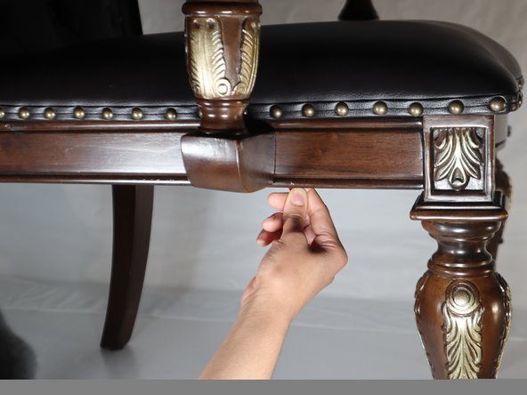 How to Fix a Chair Armrest: crwdns2935265:08crwdnd2935265:03crwdnd2935265:03crwdne2935265:0