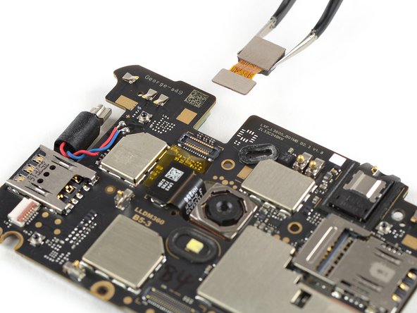 Motorola Moto E4 Plus (XT1771) Motherboard Replacement: crwdns2935265:017crwdnd2935265:03crwdnd2935265:03crwdne2935265:0