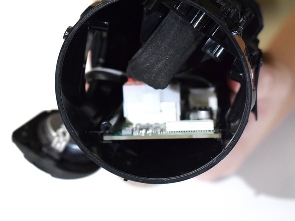 JBL Charge 5 Motherboard Replacement, Motherboard: crwdns2935265:020crwdnd2935265:03crwdnd2935265:03crwdne2935265:0