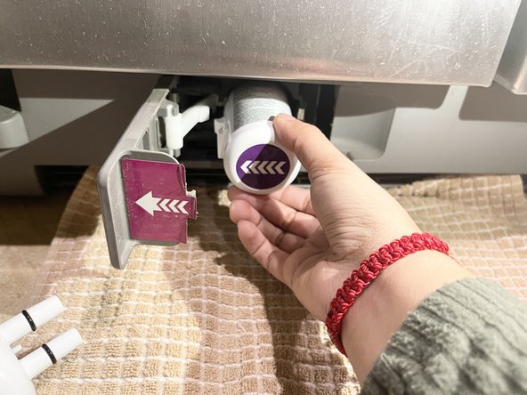 Whirlpool Refrigerator Water Filter Replacement: crwdns2935265:05crwdnd2935265:02crwdnd2935265:02crwdne2935265:0