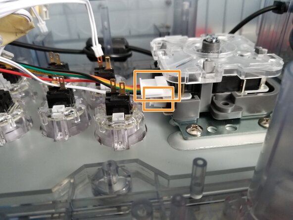 Qanba Crystal Joystick and Buttons Replacement: adım 2, 3 resimden 3.